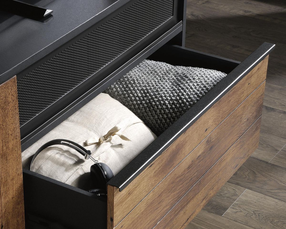 BOULEVARD CAFÉ IDUSTRIAL LOFT STYLE TV CREDENZA