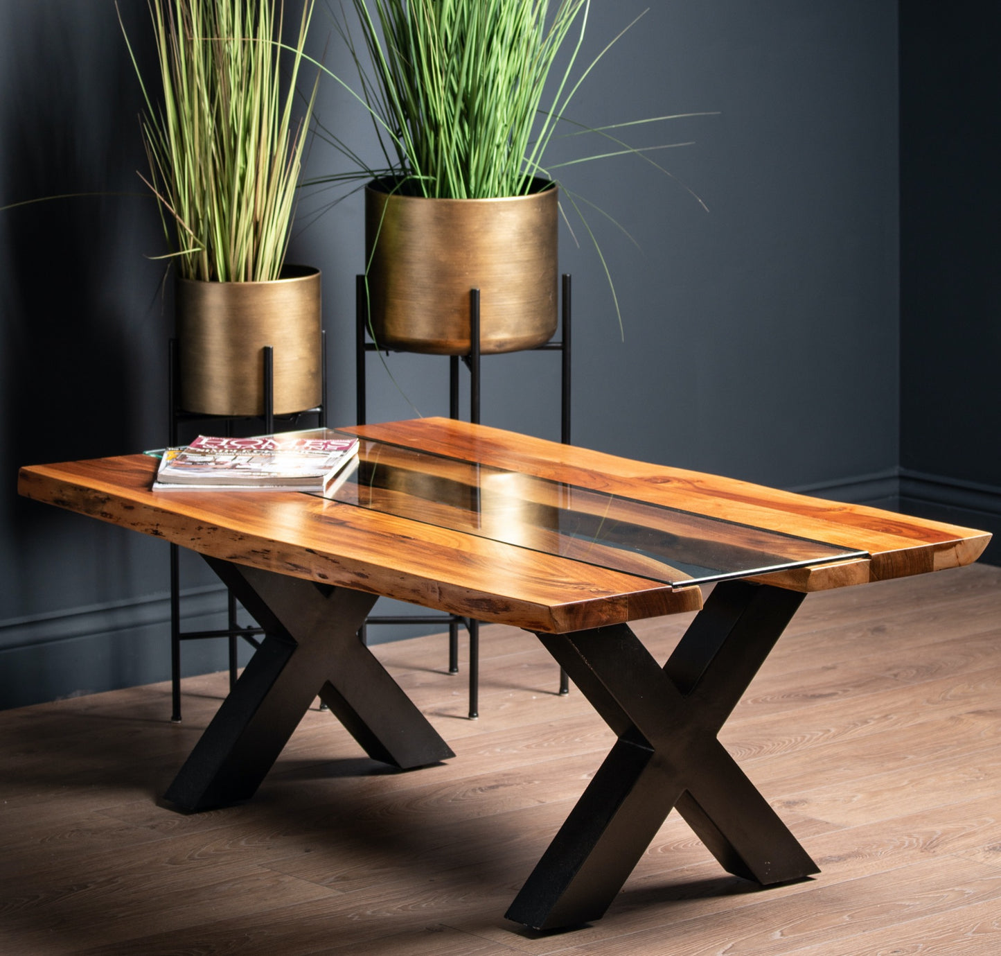 Vorbestellung für Januar - Live Edge Collection River Couchtisch