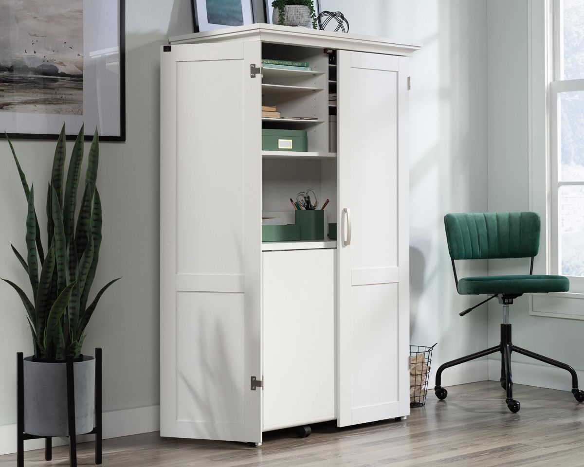 HIDEAWAY COTSWOLD OFFICE/CRAFT STATION