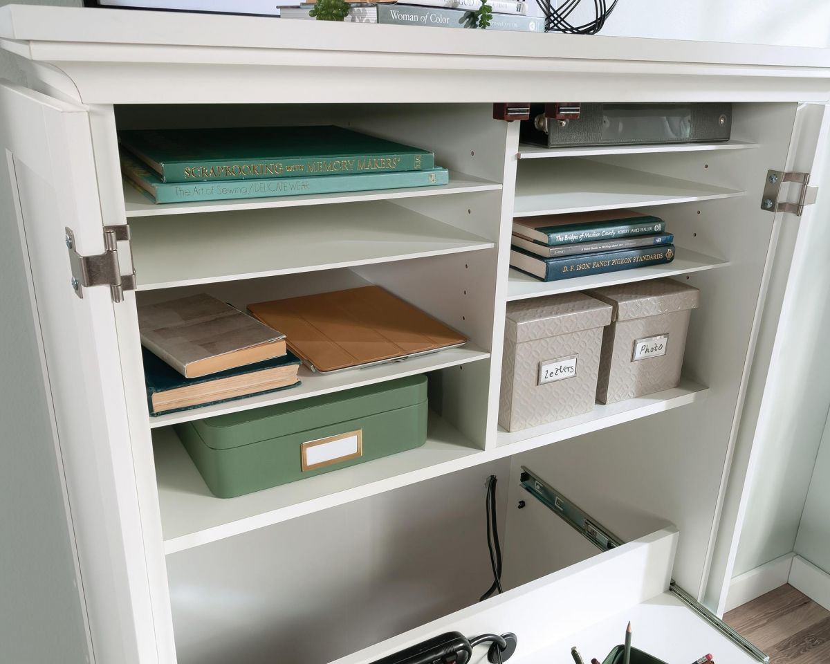 HIDEAWAY COTSWOLD OFFICE/CRAFT STATION