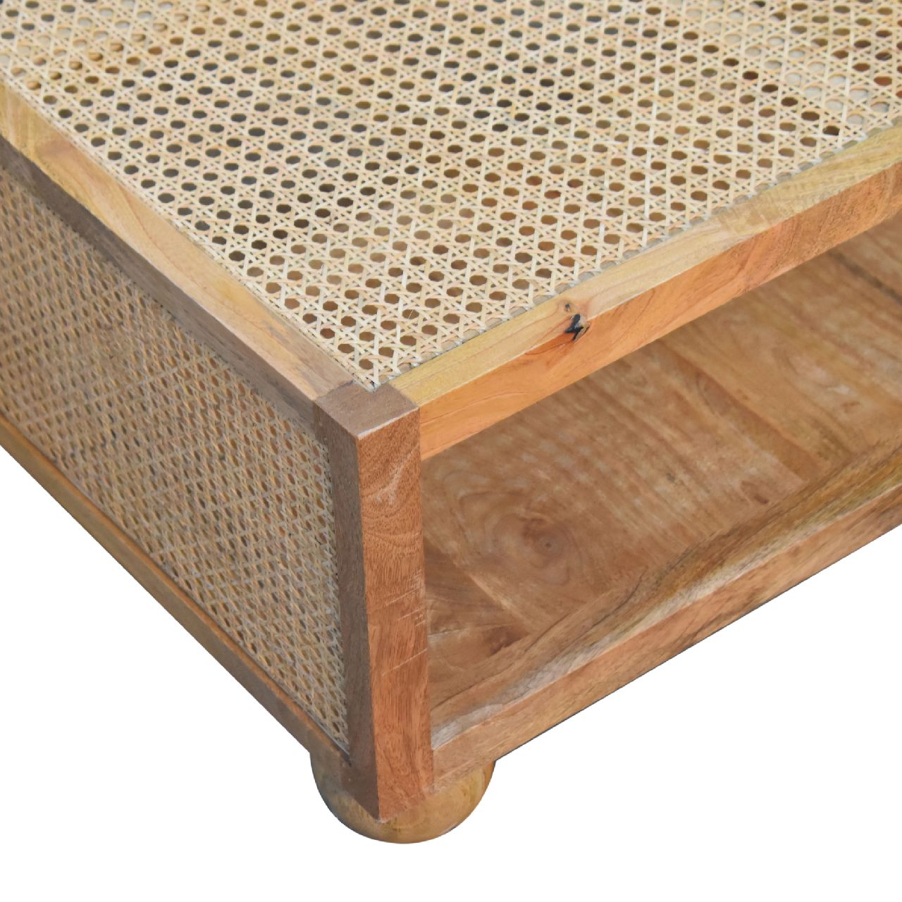 IN3464 - Großer Rattan-Couchtisch