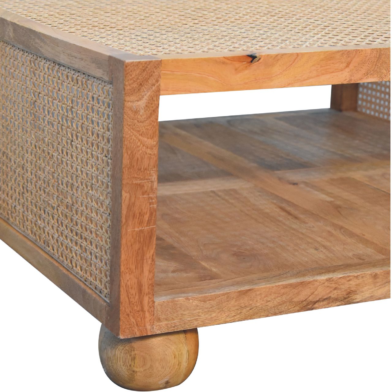 IN3464 - Großer Rattan-Couchtisch