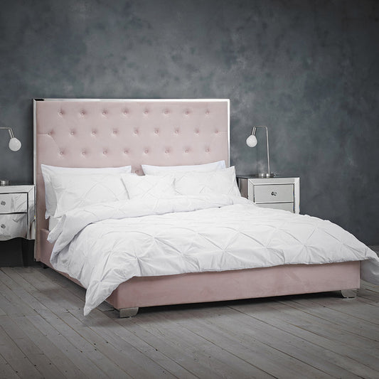 Elegant Buttoned Velvet Kingsize Bed In Pink Velvet