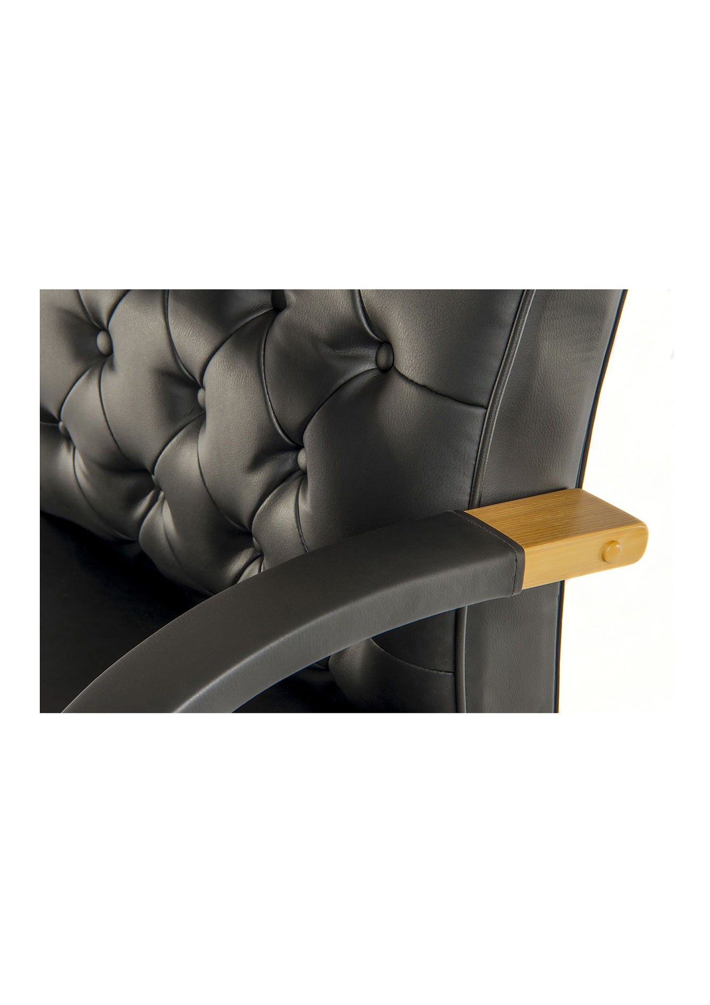 Traditional bonded leather faced executive armchair Black