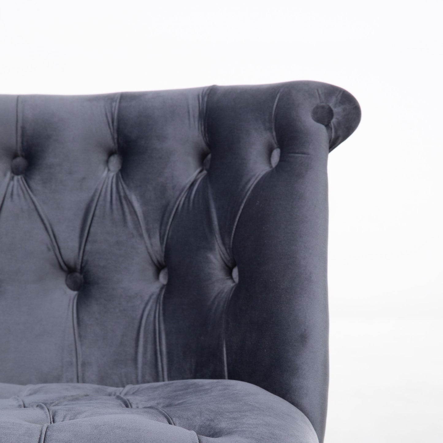 Cocktailsessel aus dunkelgrauem Samt mit Beinen aus Eiche