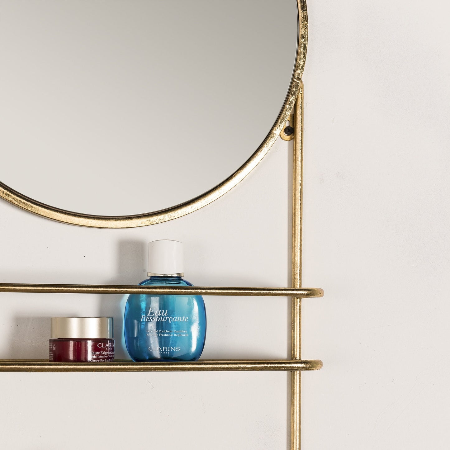 Wandspiegel aus Metall mit Ablage - Blattgold