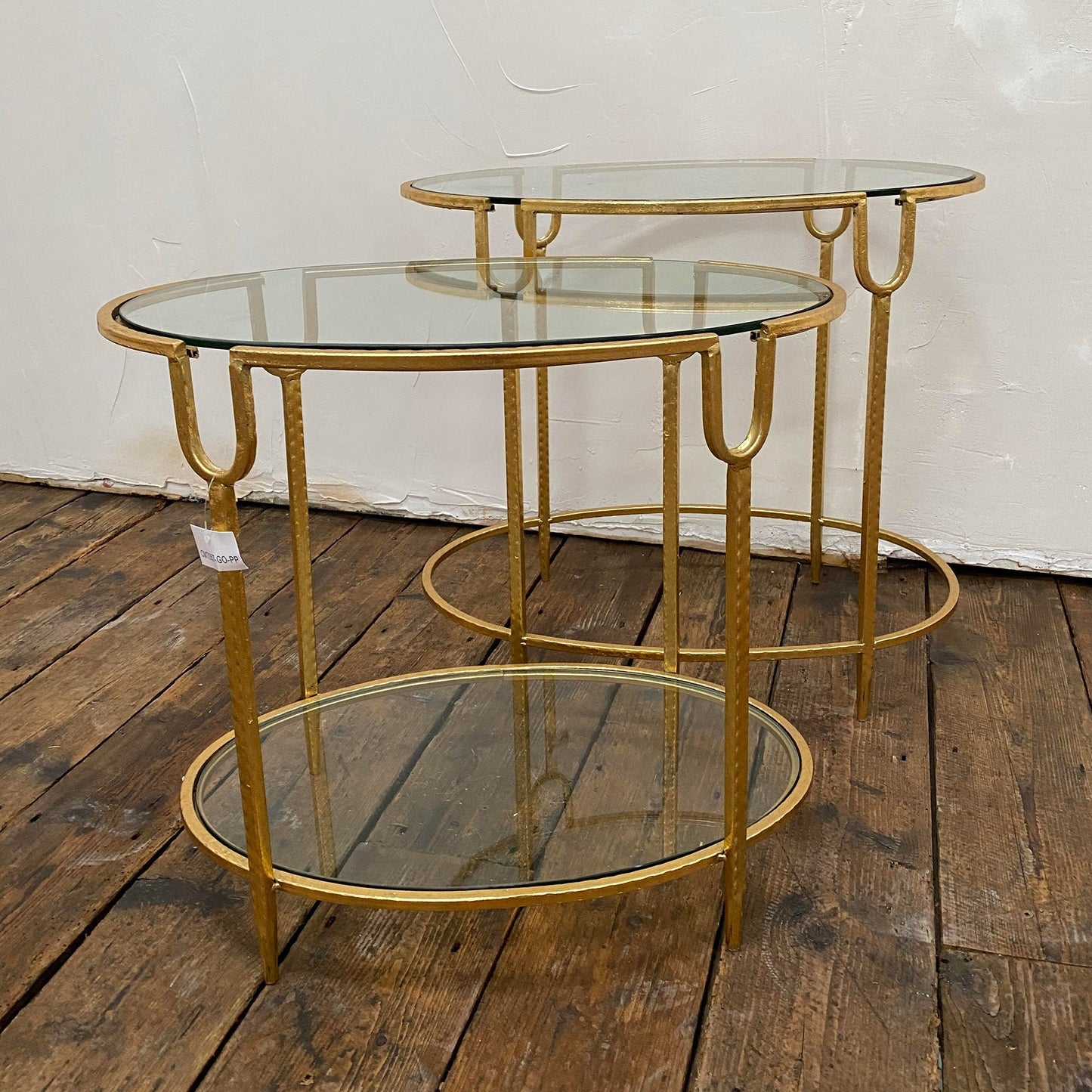 Wunderschönes Beistelltisch-Set aus Blattgold - ovale Form