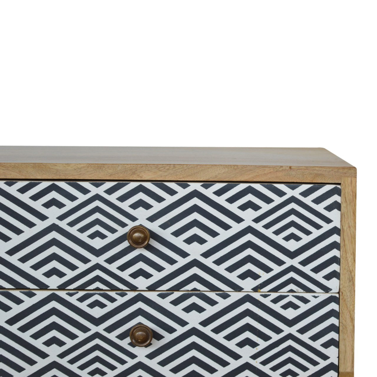 Monochrome Print Media TV Unit