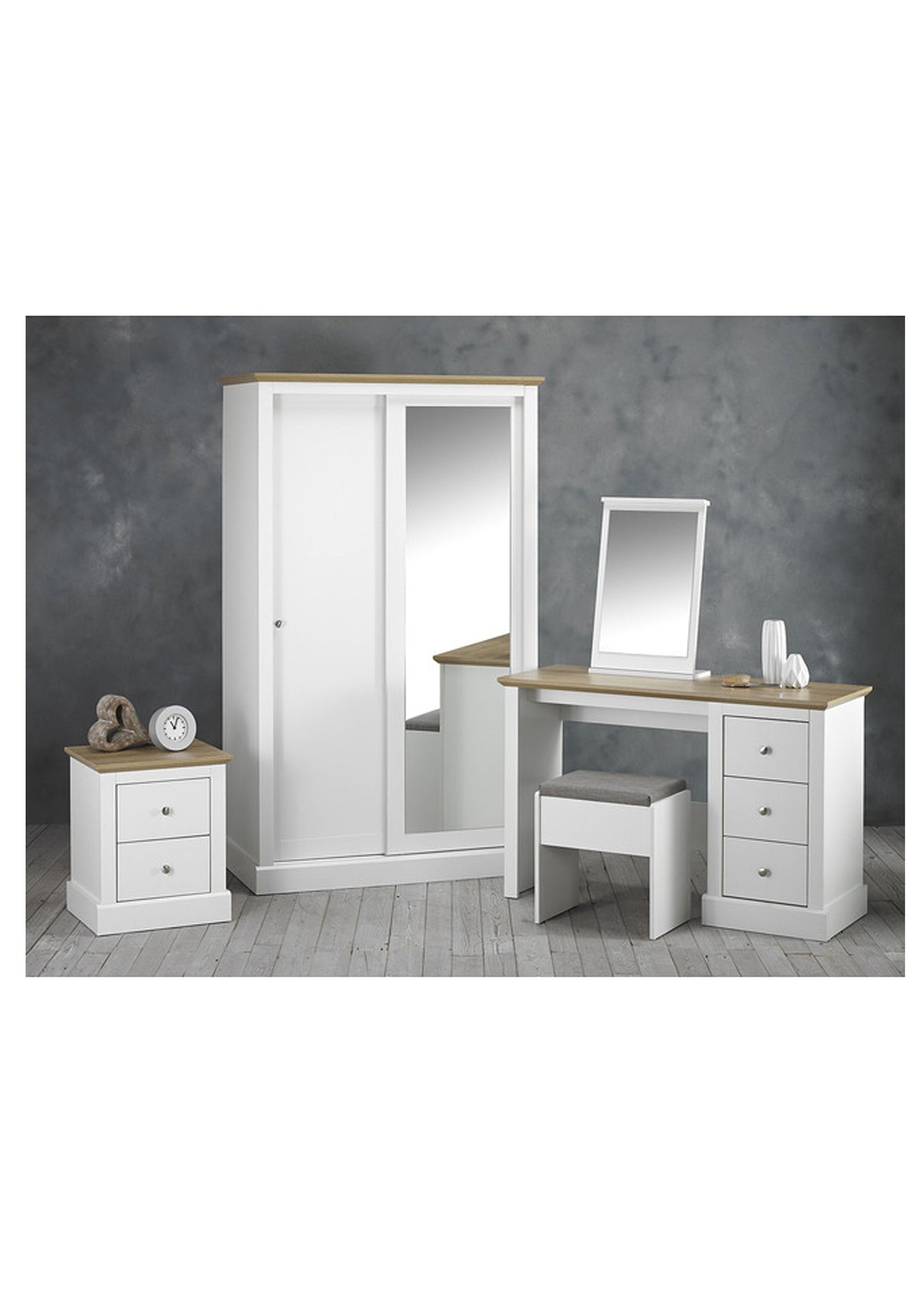 Wooden Sliding Wardrobe In White With 2 Doors and Mirror