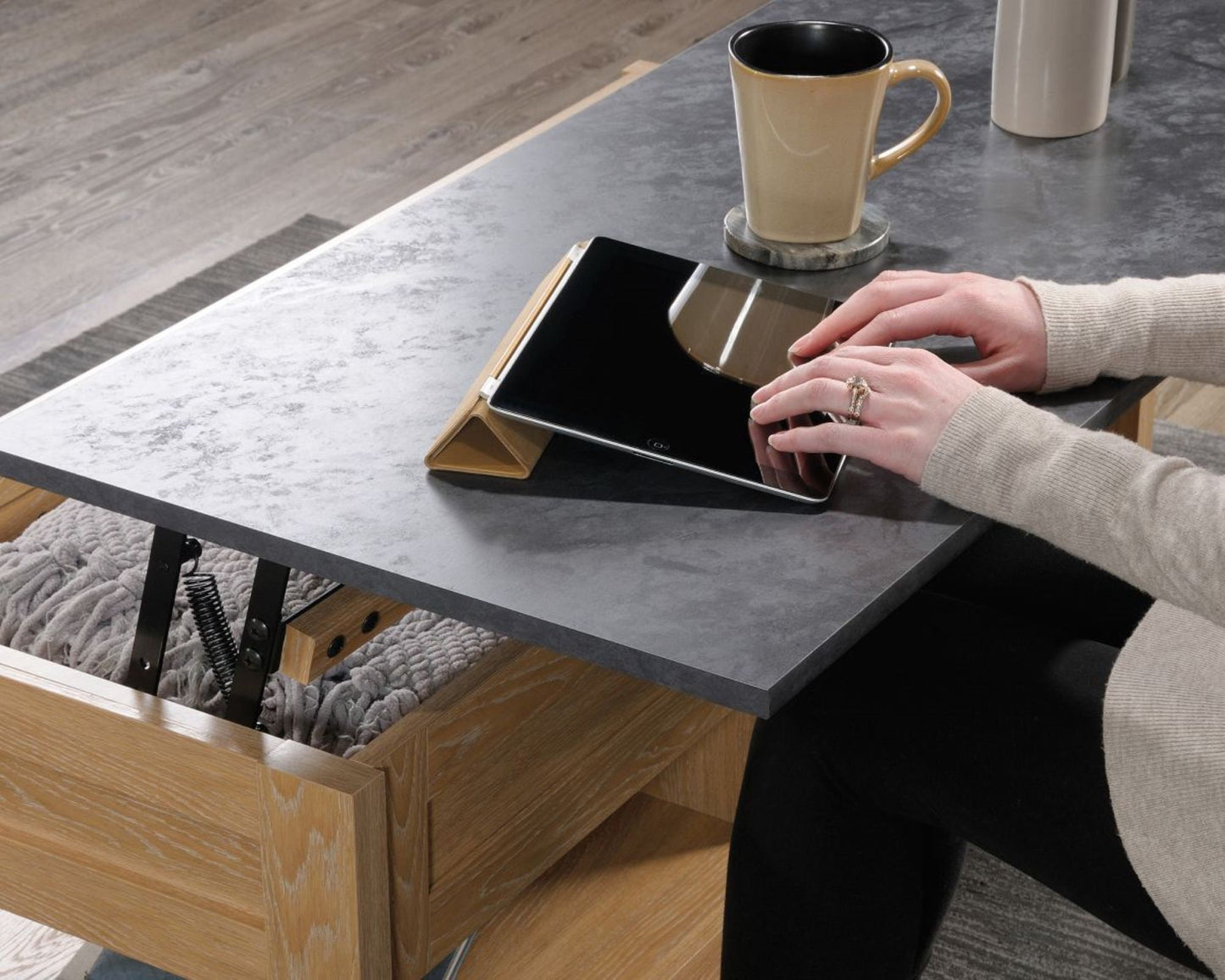 Lift up coffee / work table in Oak finish with slate finish accent